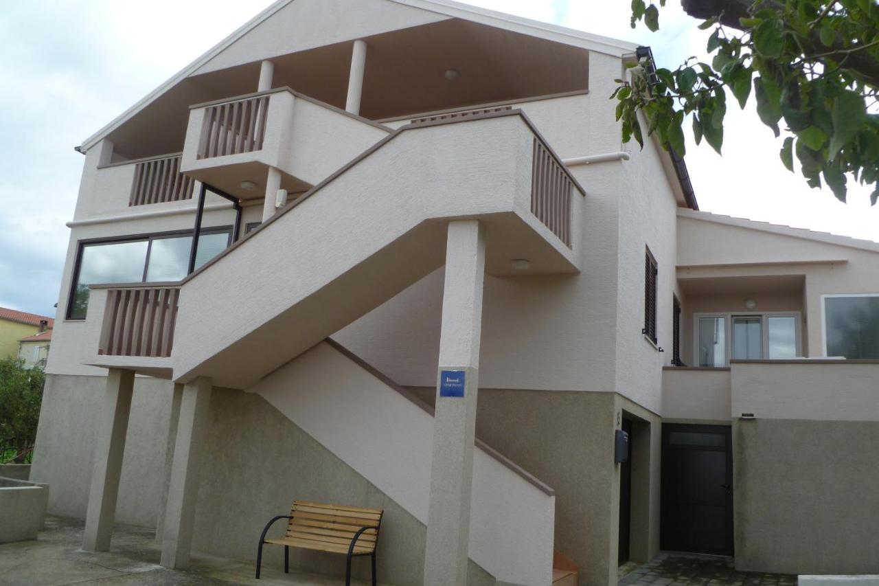 Apartments With A Parking Space Sali, Dugi Otok - 8154 外观 照片