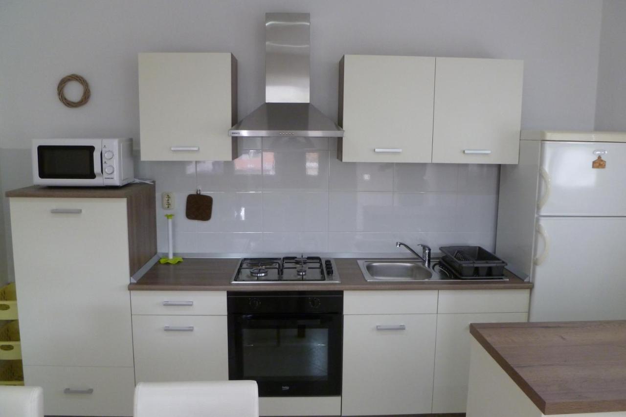 Apartments With A Parking Space Sali, Dugi Otok - 8154 外观 照片