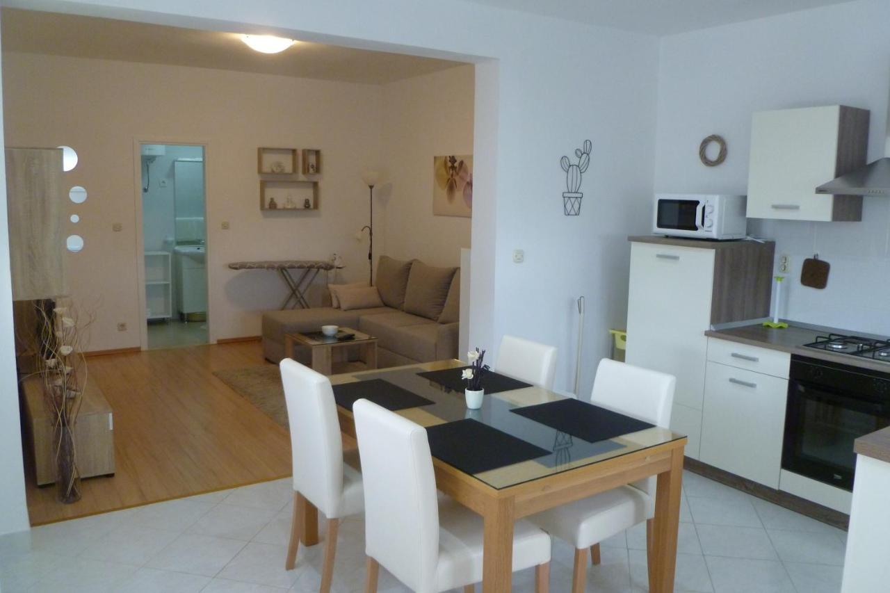 Apartments With A Parking Space Sali, Dugi Otok - 8154 外观 照片