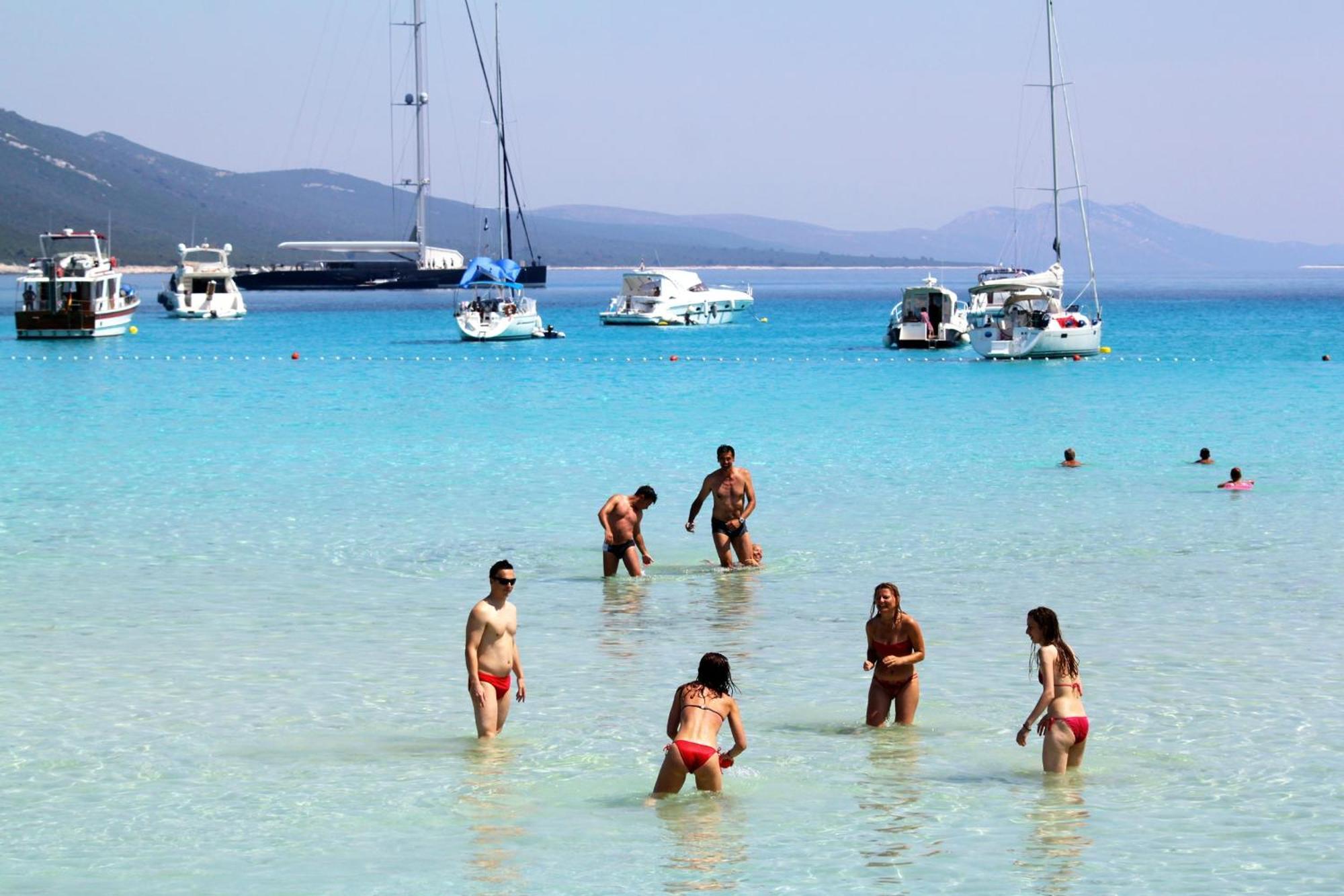 Apartments With A Parking Space Sali, Dugi Otok - 8154 外观 照片