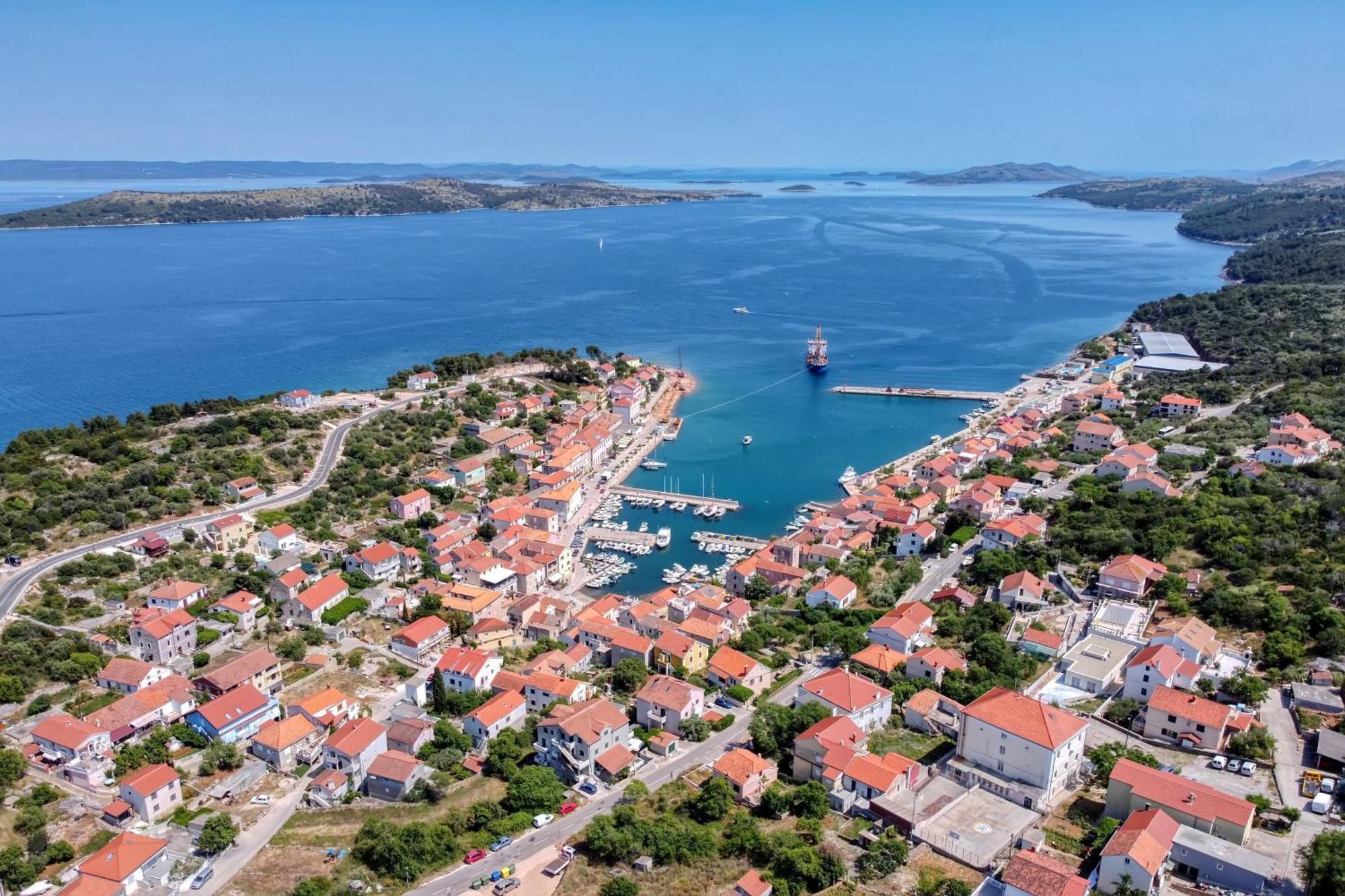 Apartments With A Parking Space Sali, Dugi Otok - 8154 外观 照片